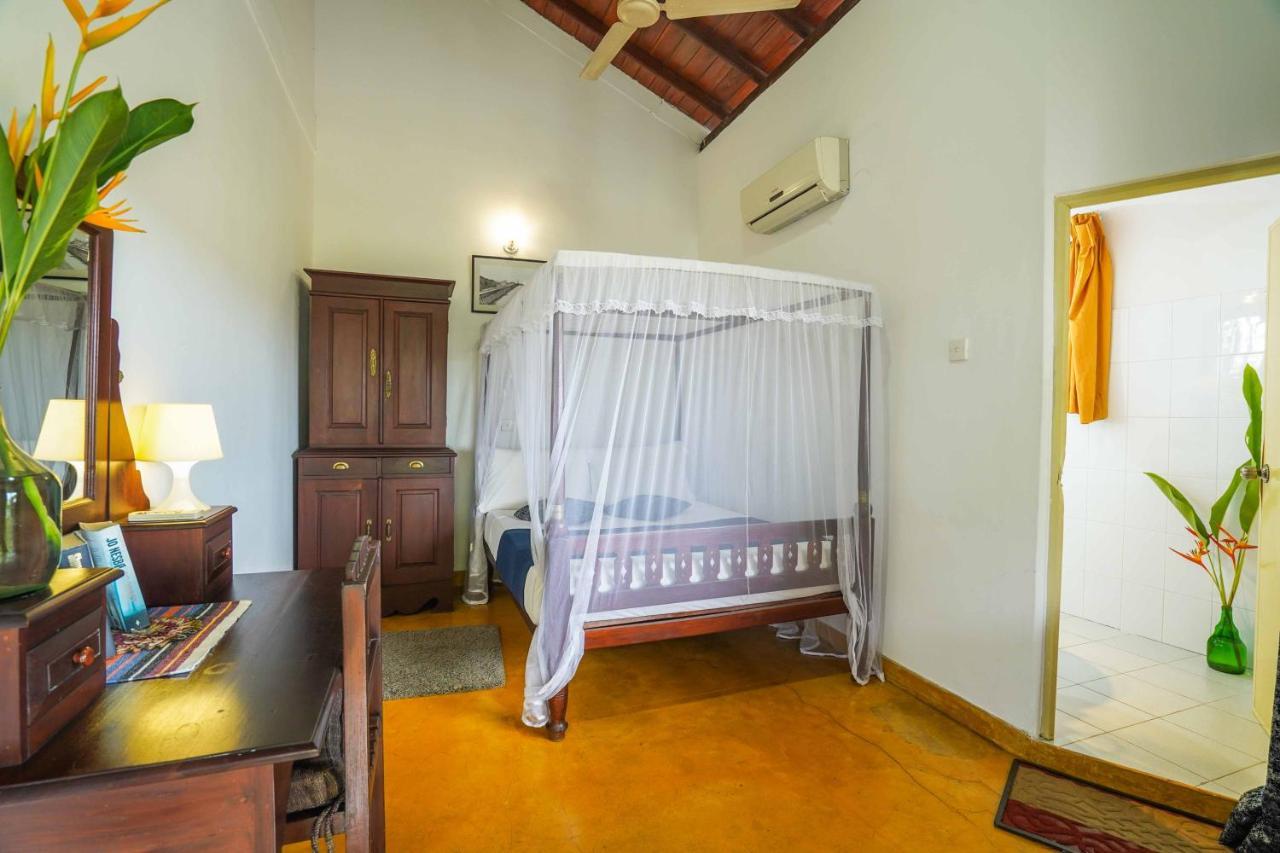 Fort Dew Guest House ガル エクステリア 写真